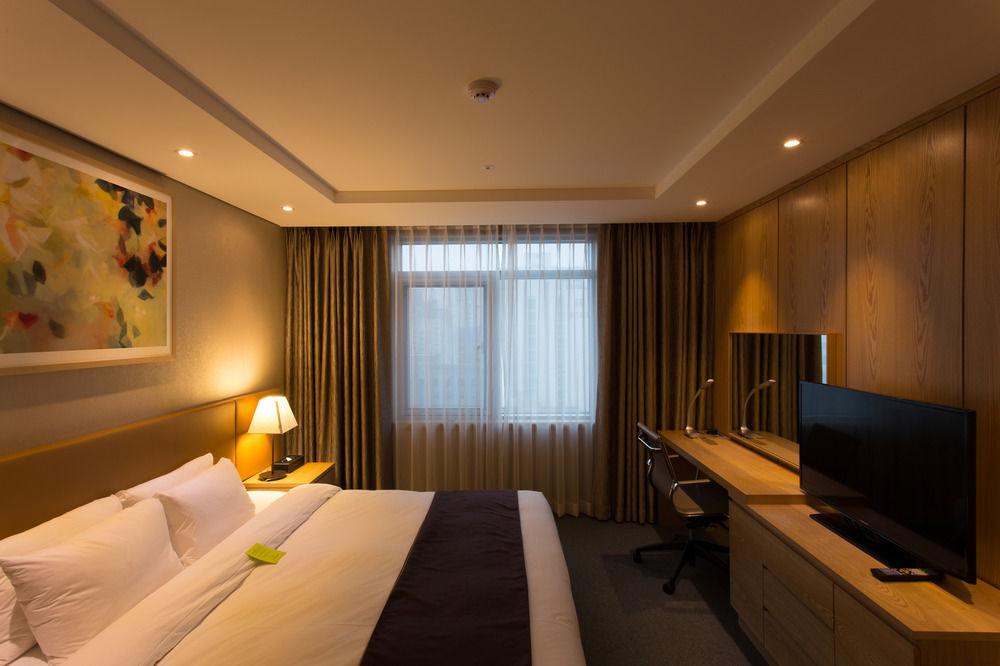 Central Plaza Hotel - Incheon Cityhall 외부 사진